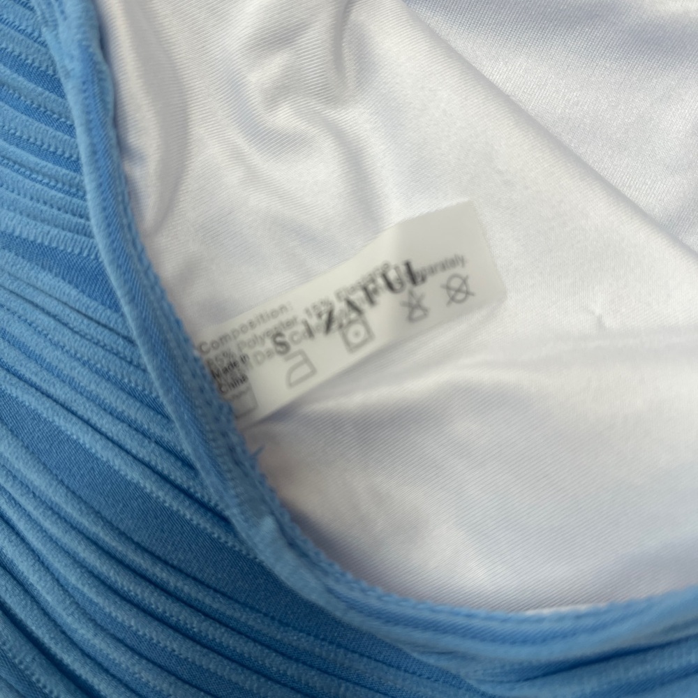 Zaful Light Blue Textured V-Notch Bandeau Bikini Set High Waisted Small NWT - Picture 6 of 9